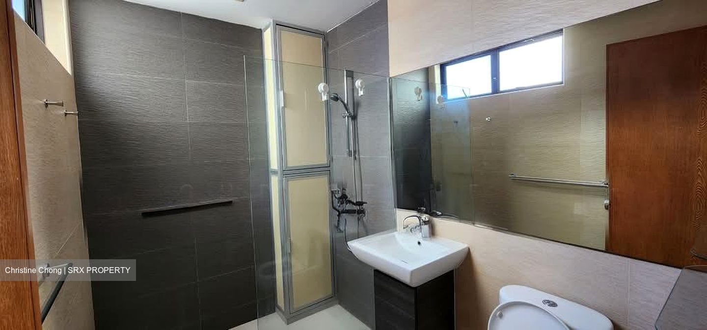 Hillcrest Arcadia (D11), Condominium #539661221